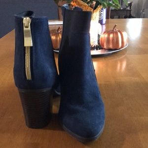 Navy Blue Fioni Suede Boots! (Only worn once!)